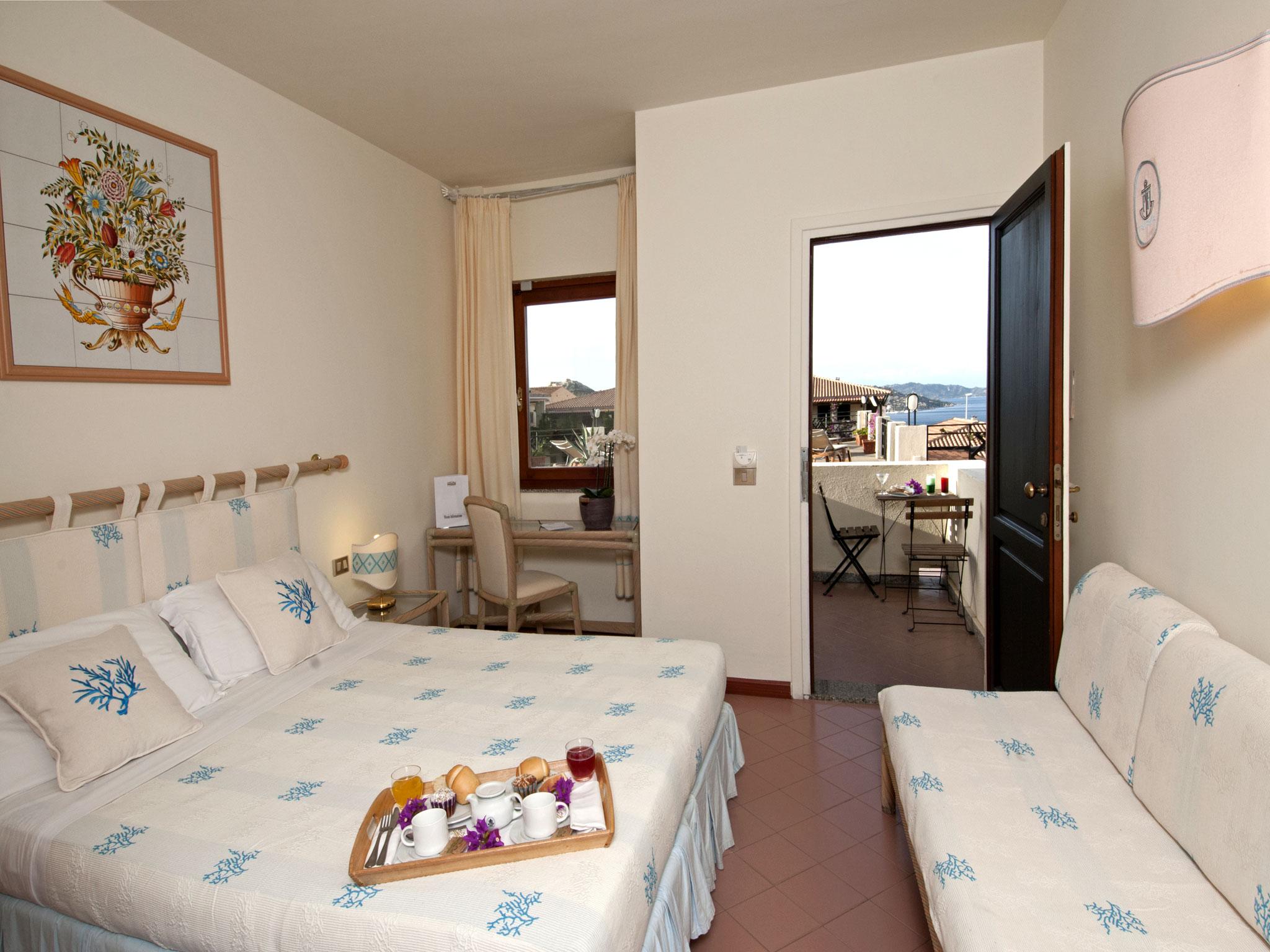 Hotel Palau 4*